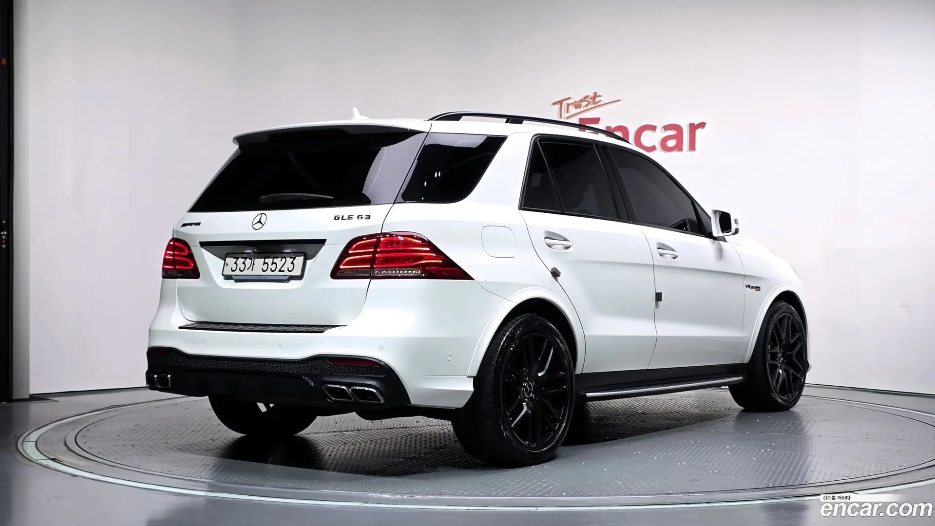 Main__Slider__Photo:GLE-Class Mercedes-Benz 2016.11-1
