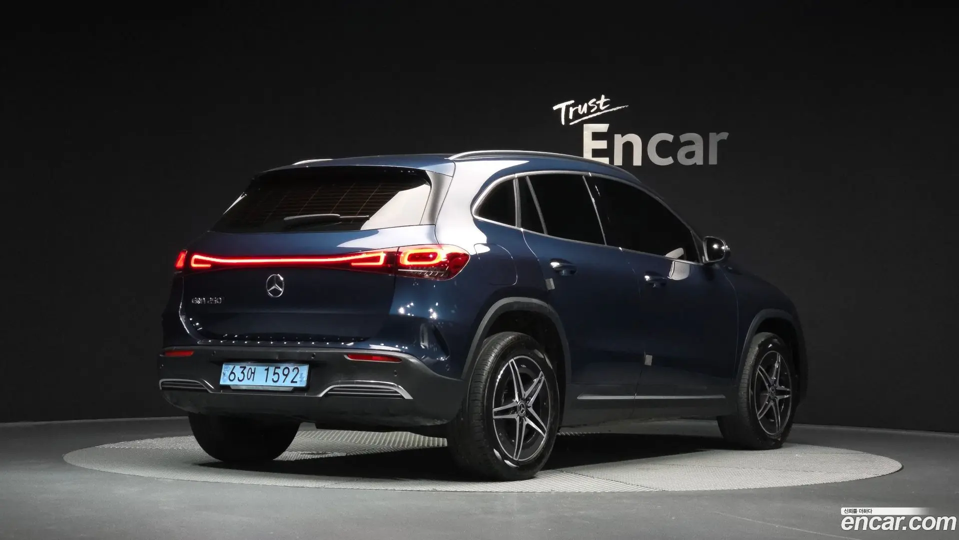 Main__Slider__Photo:EQA Mercedes-Benz 2022.5-1