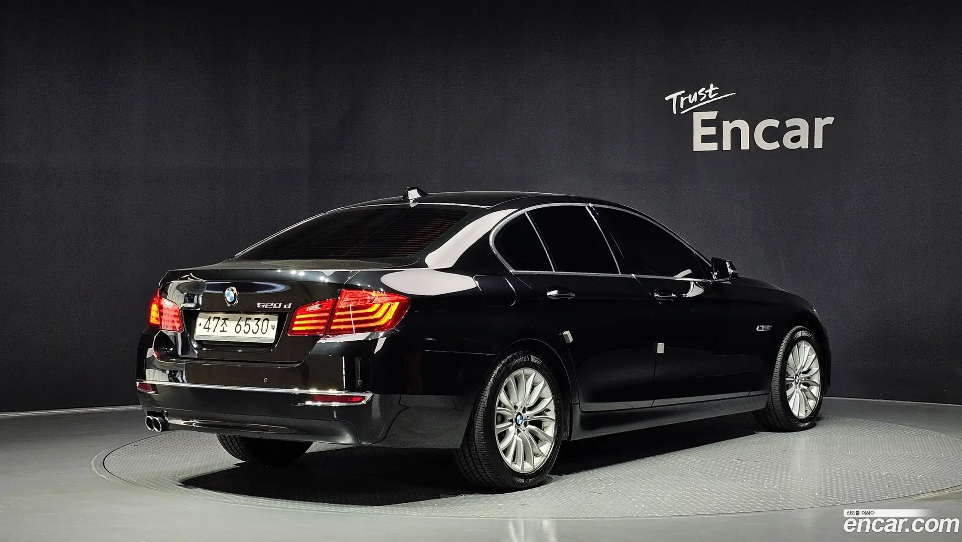 Main__Slider__Photo:5-Series BMW 2015.11-1