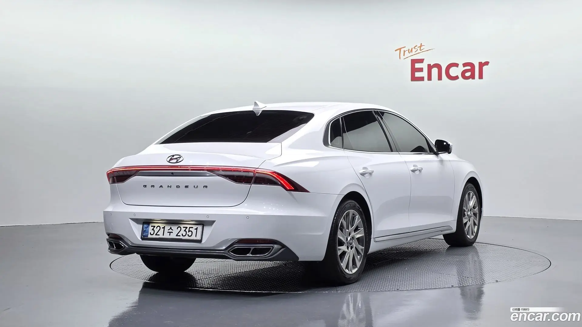 Main__Slider__Photo:Grandeur Hyundai 2020.11-1