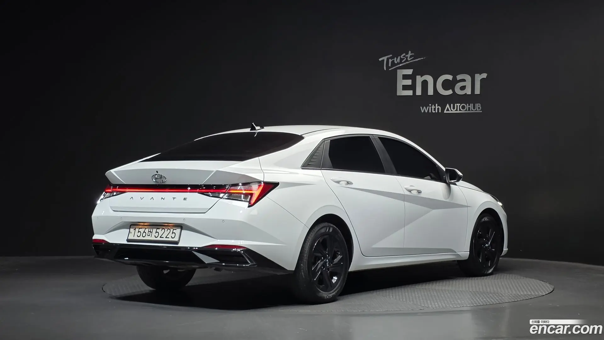 Main__Slider__Photo:AVANTE Hyundai 2021.8-1