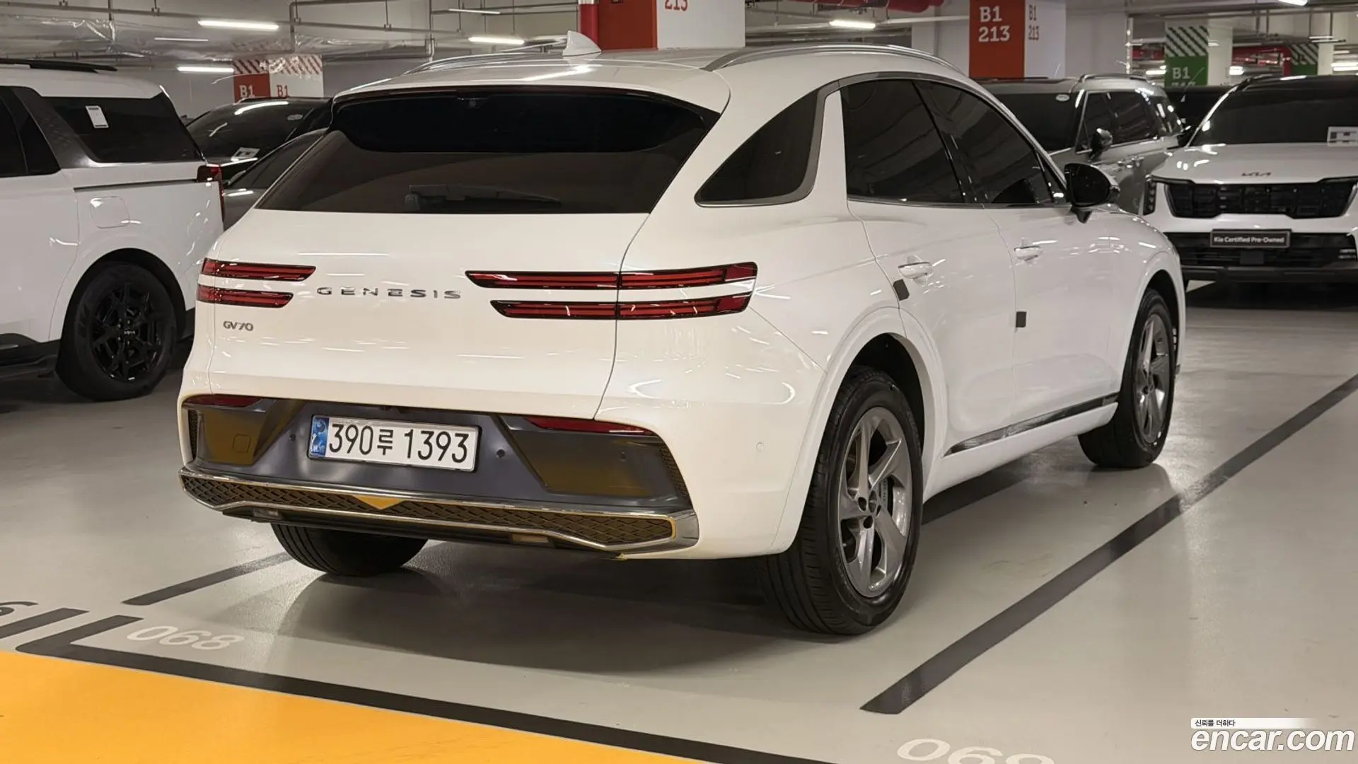 Main__Slider__Photo:GV70 Genesis 2024.6-1