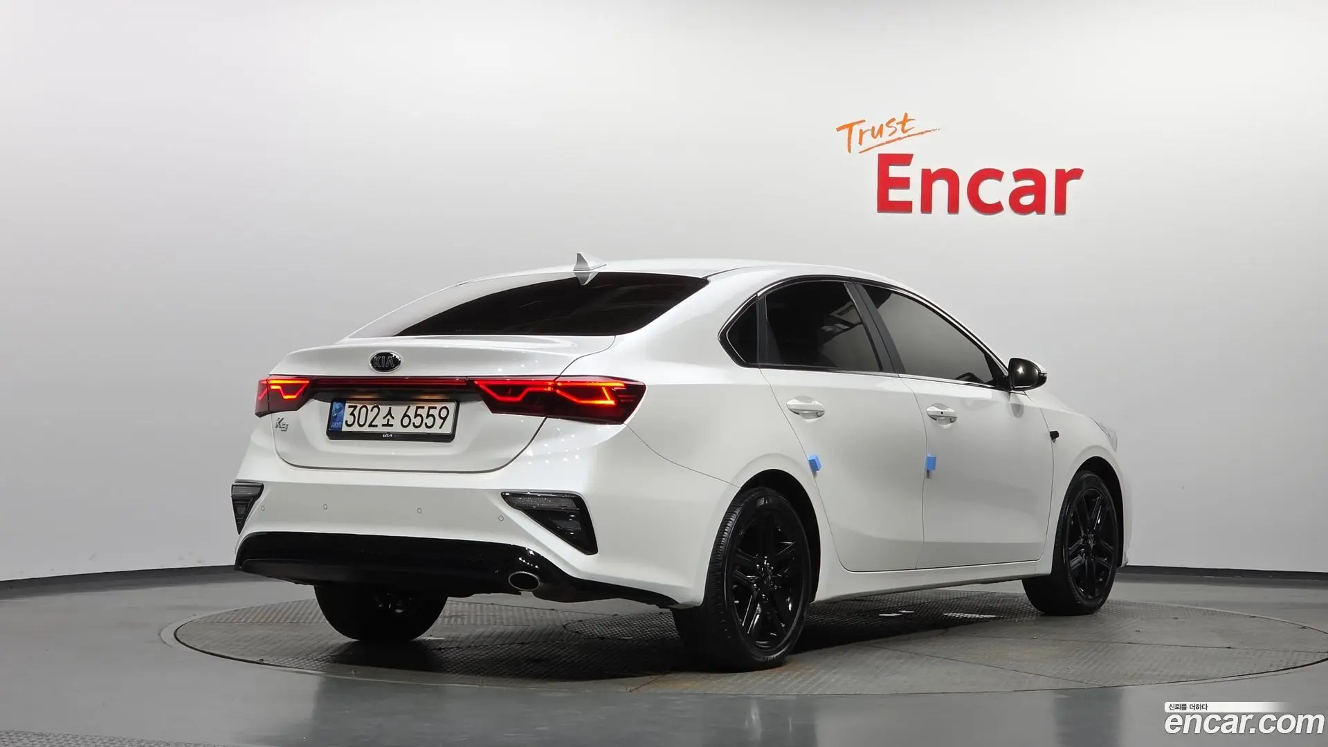 Main__Slider__Photo:K3 Kia 2018.3-1