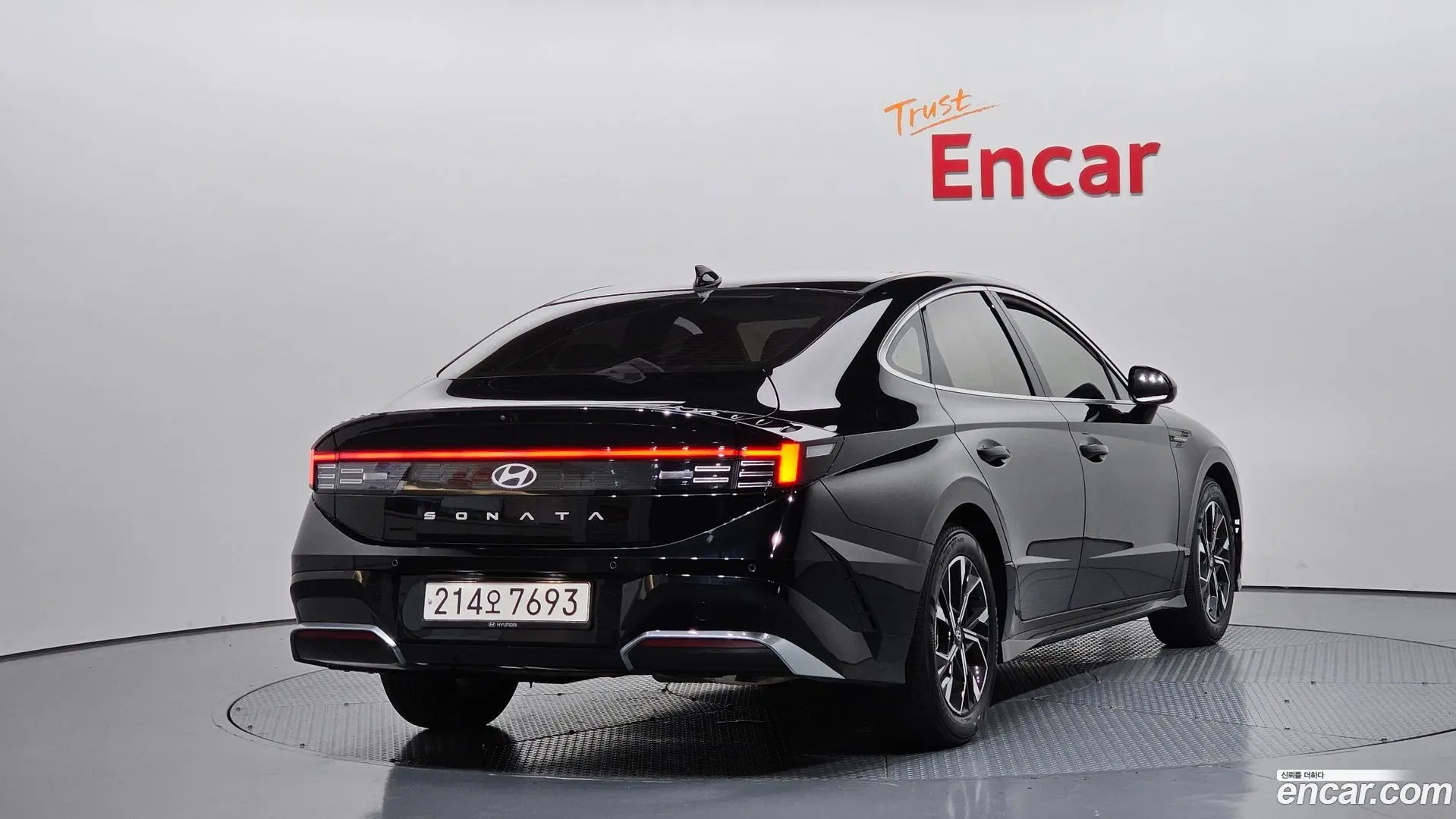 Main__Slider__Photo:Sonata Hyundai 2024.10-1