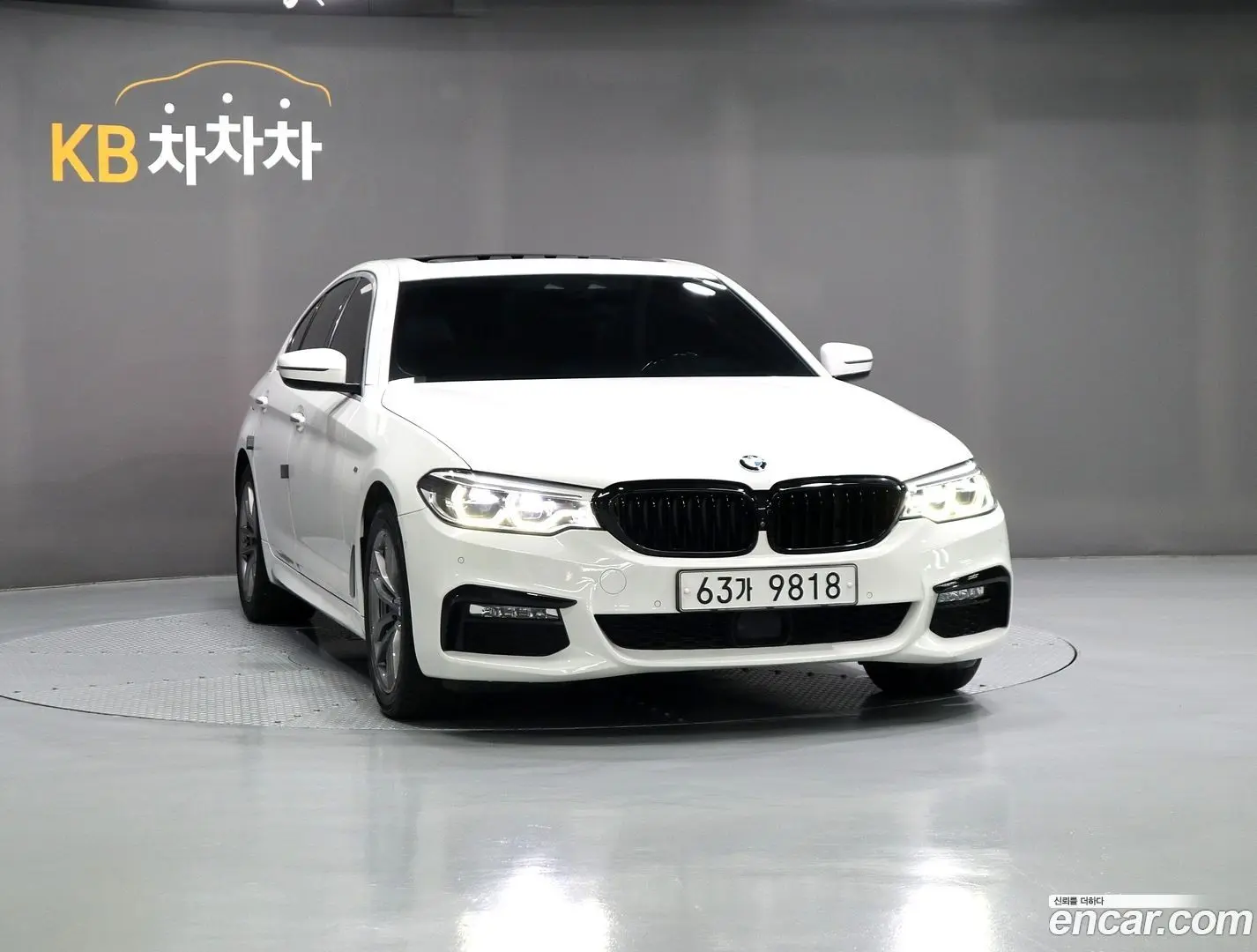 Main__Slider__Photo:5-Series BMW 2018.3-1