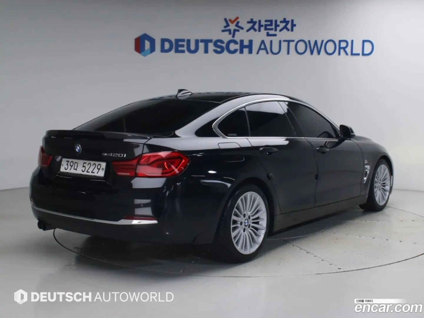 Main__Slider__Photo:4-Series BMW 2017.7-1