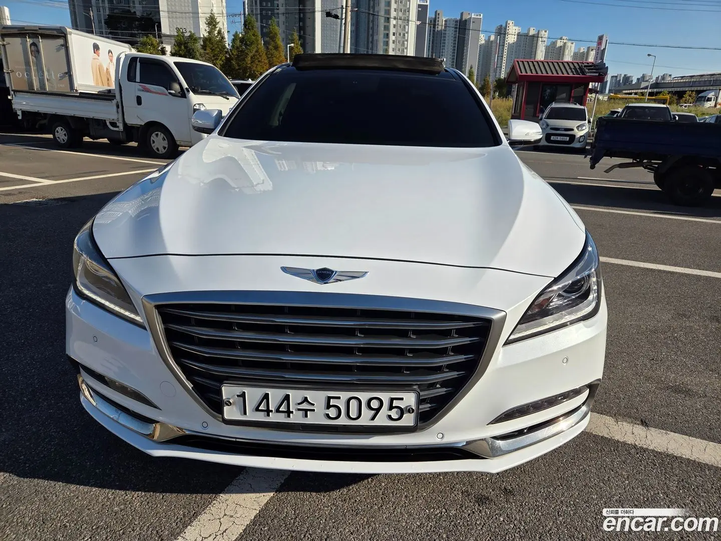 Main__Slider__Photo:G80 Genesis 2016.6-1