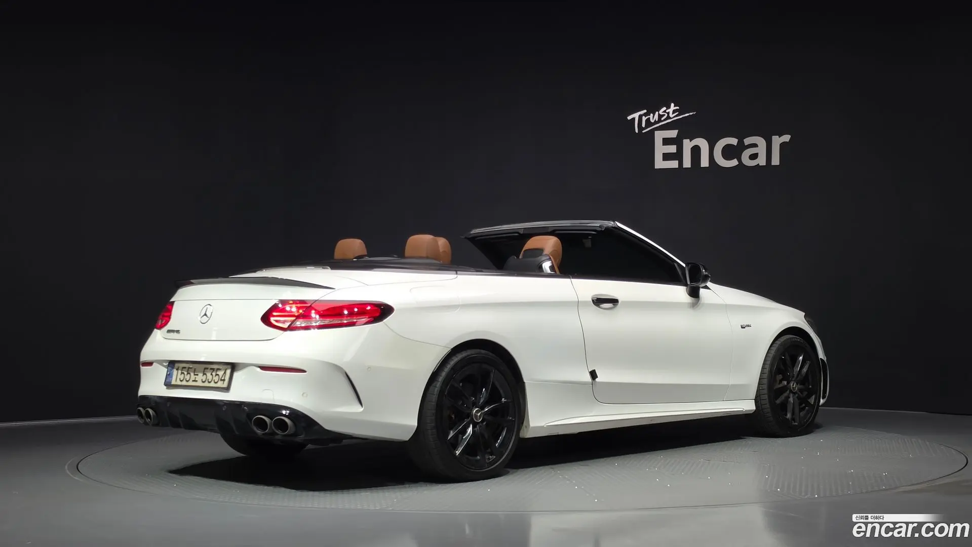 Main__Slider__Photo:C-Class Mercedes-Benz 2019.9-1