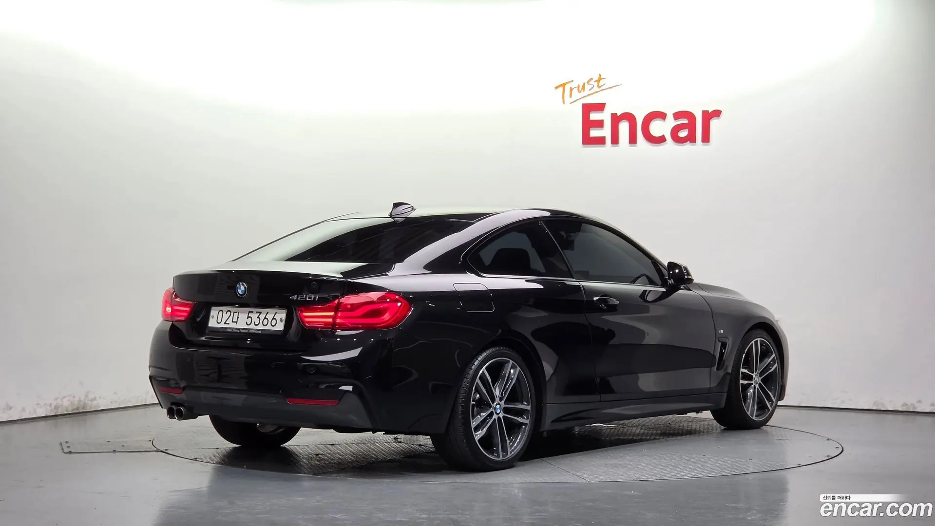 Main__Slider__Photo:4-Series BMW 2018.5-1