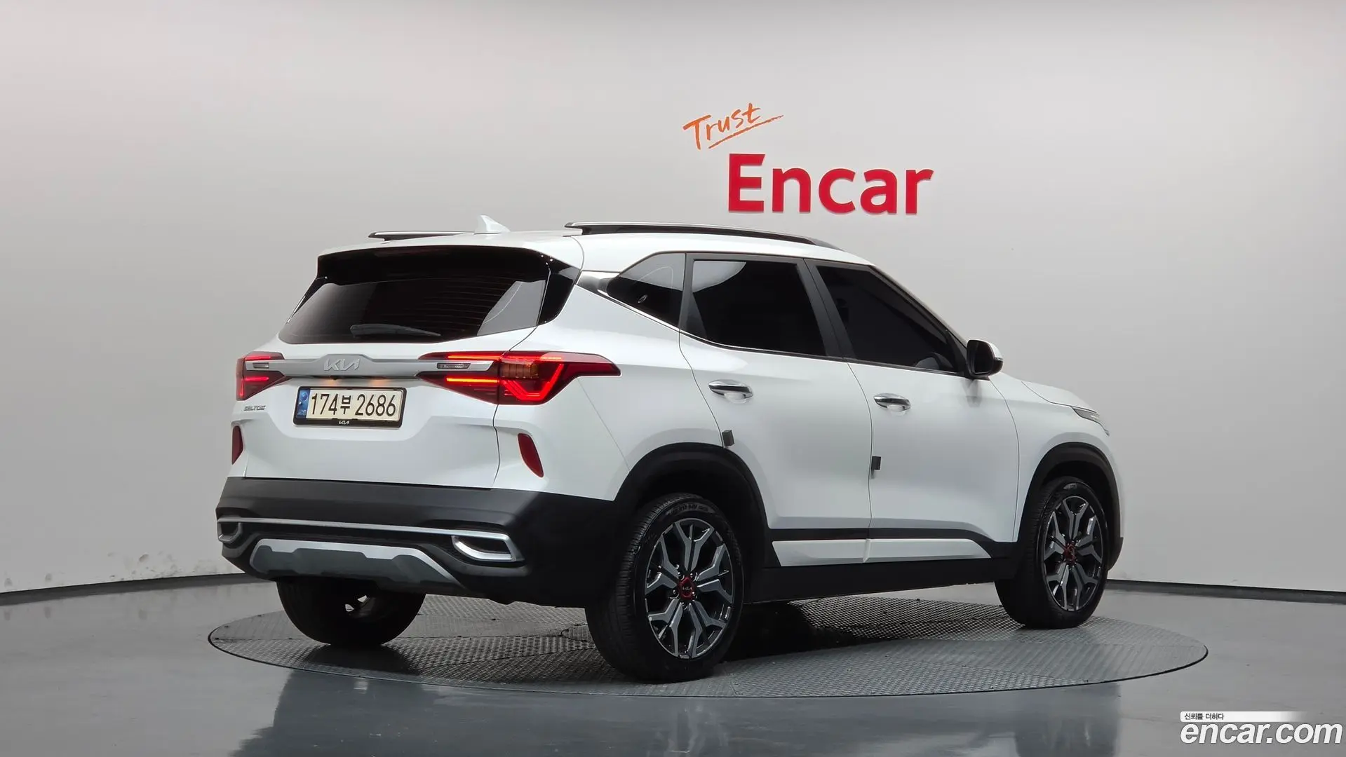 Main__Slider__Photo:Seltos Kia 2022.2-1