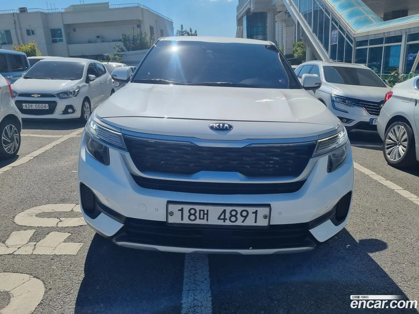 Main__Slider__Photo:Seltos Kia 2019.7-1