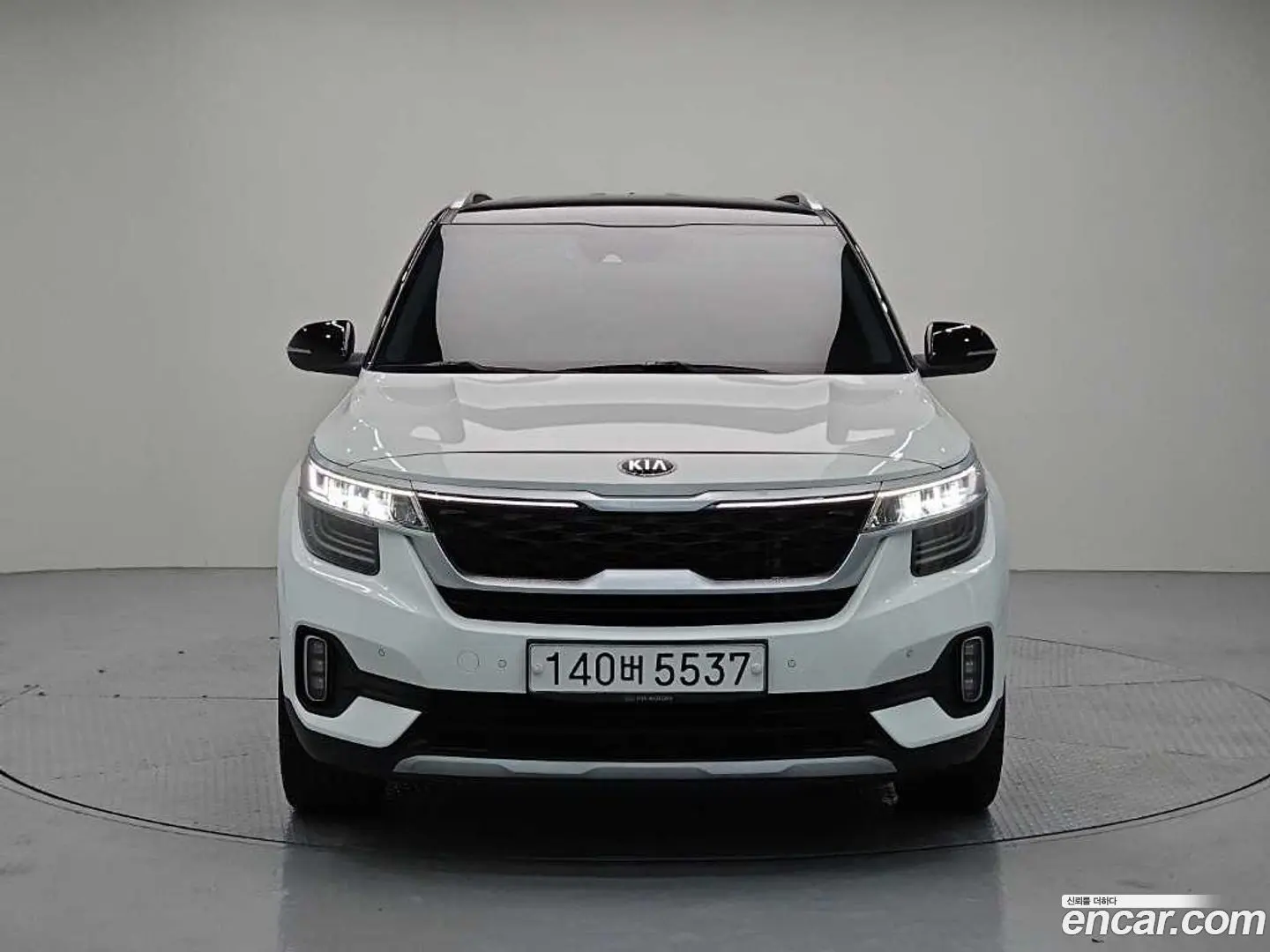 Main__Slider__Photo:Seltos Kia 2019.8-1