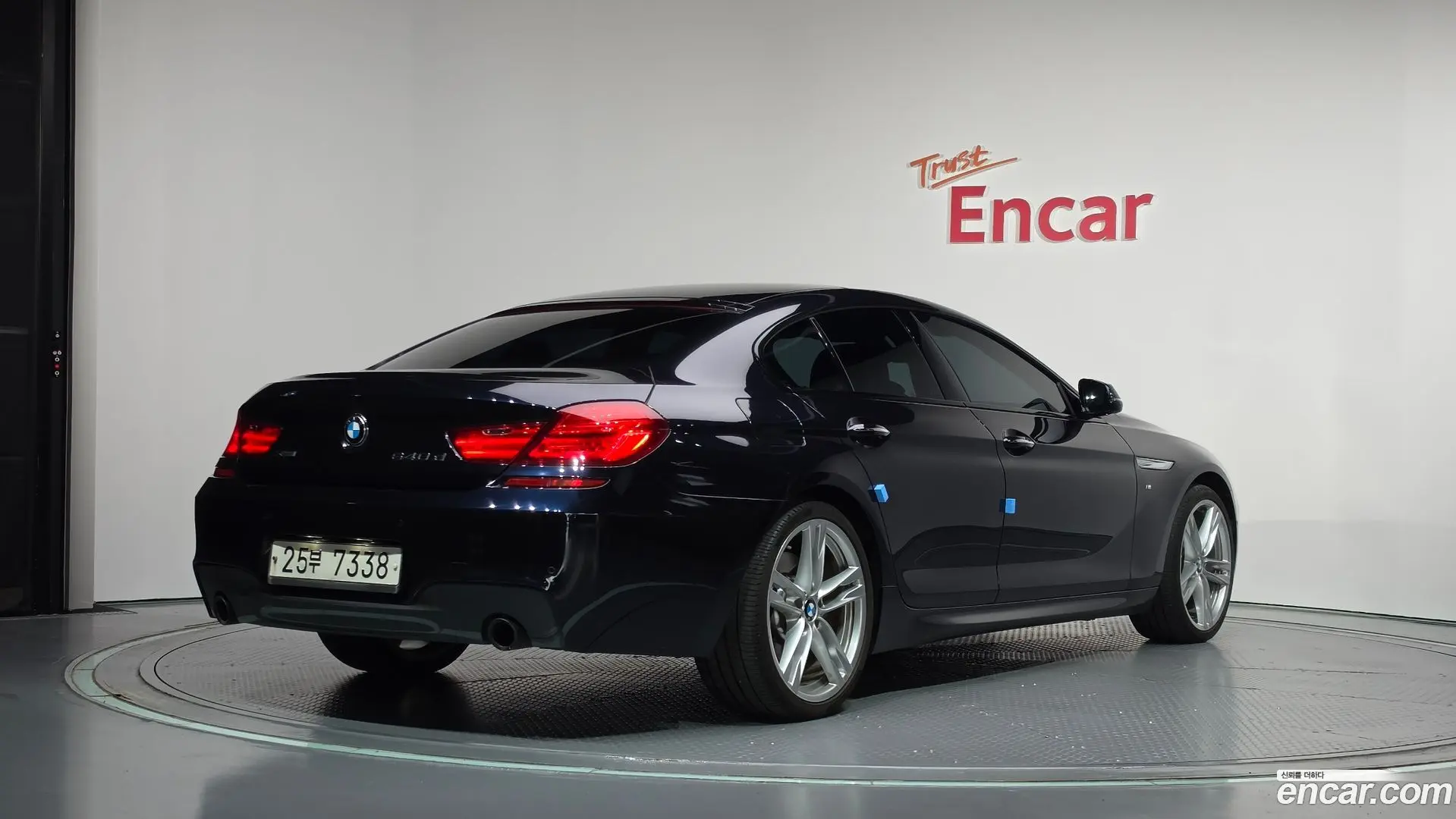Main__Slider__Photo:6-Series BMW 2015.9-1