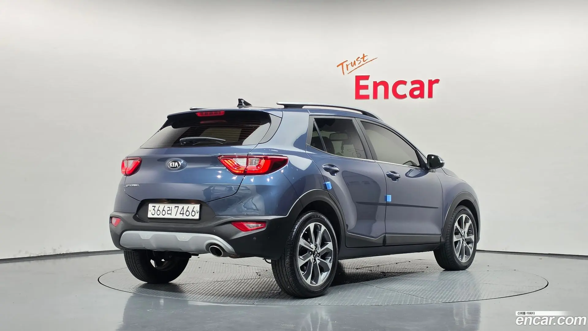 Main__Slider__Photo:Stonic Kia 2020.11-1