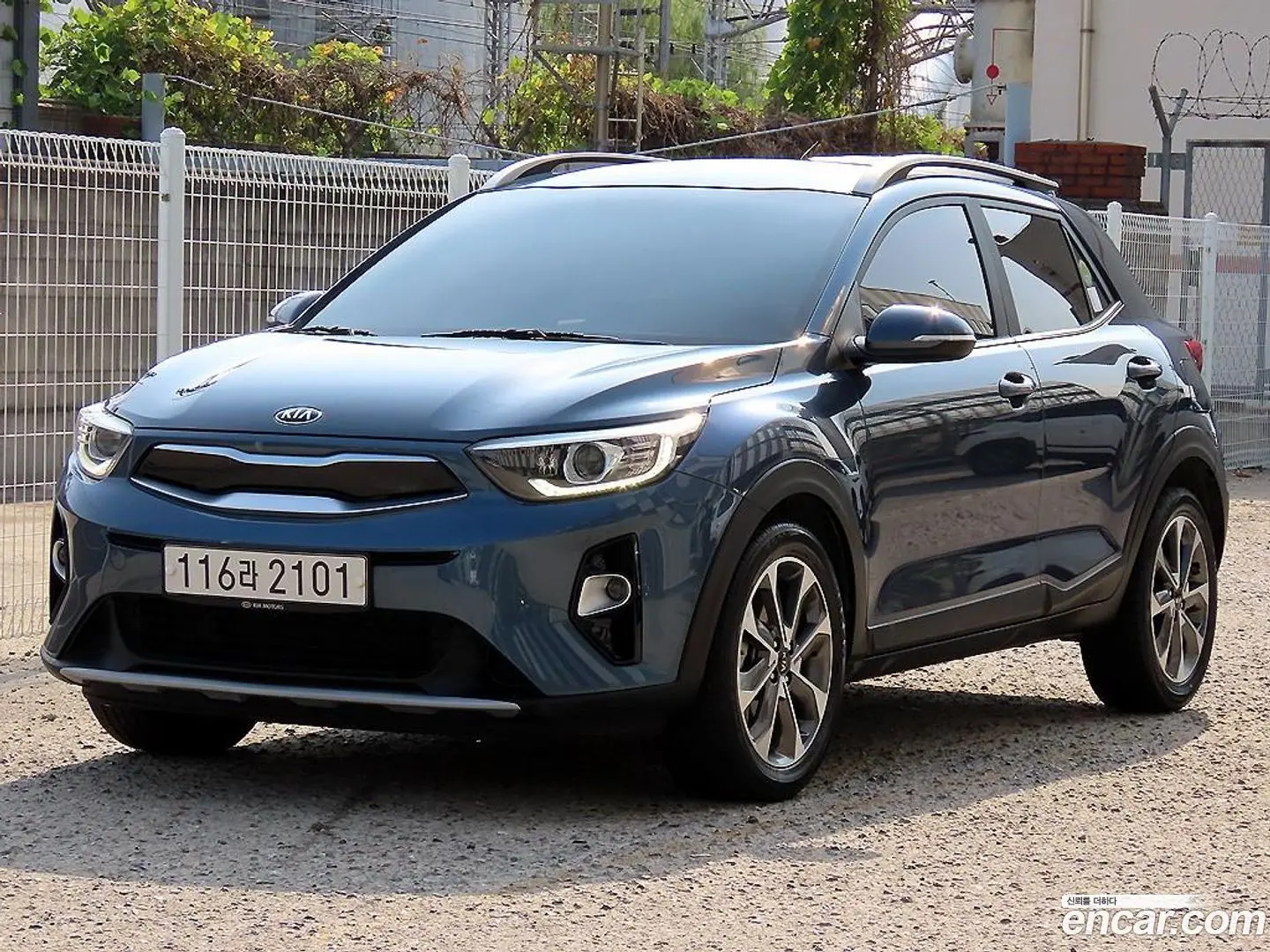 Main__Slider__Photo:Stonic Kia 2020.6-1