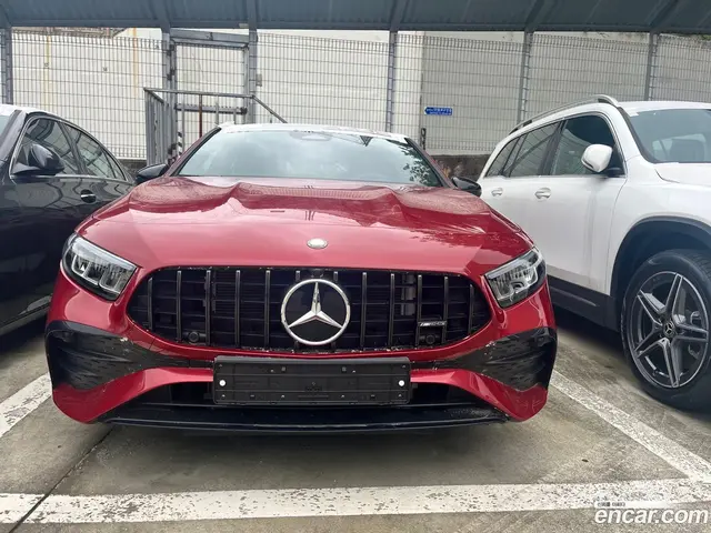Main__Slider__Photo:A-Class Mercedes-Benz 2024.9-1