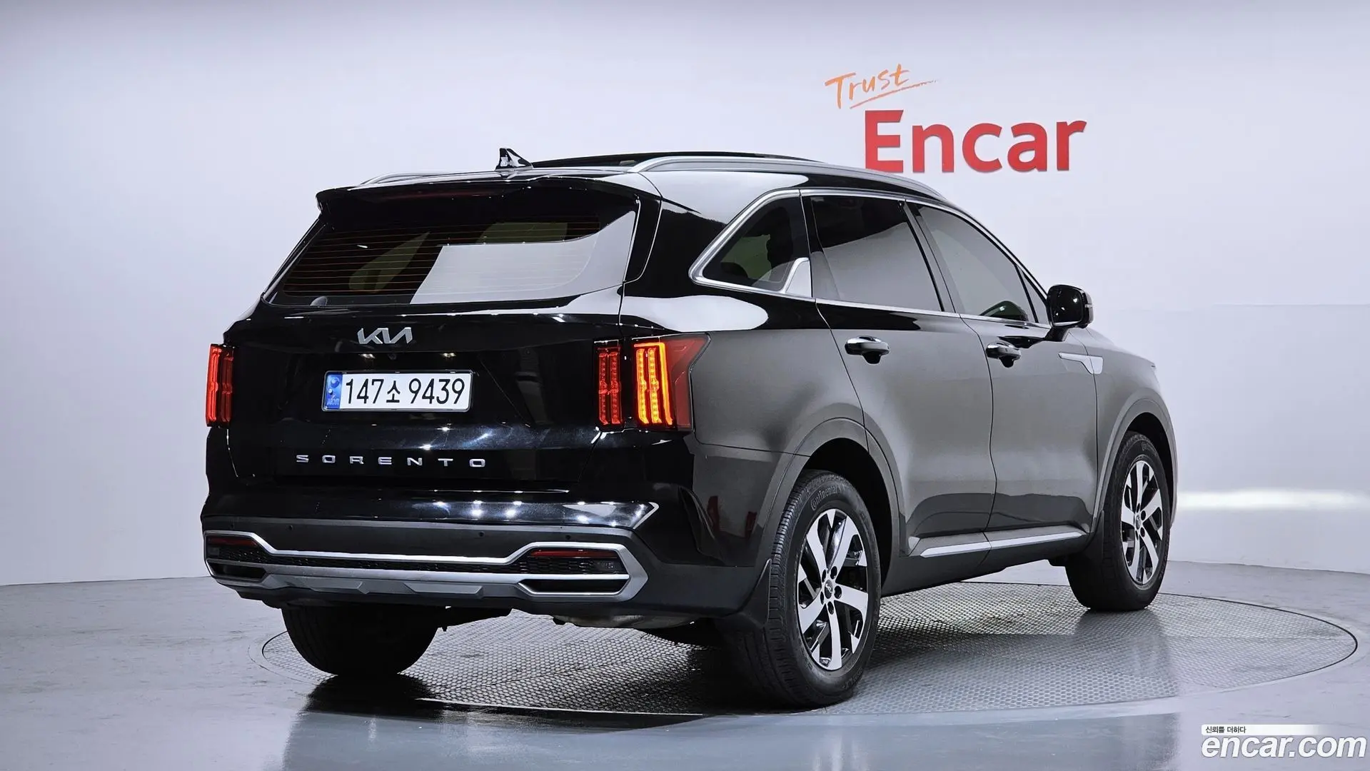 Main__Slider__Photo:Sorento Kia 2021.10-1