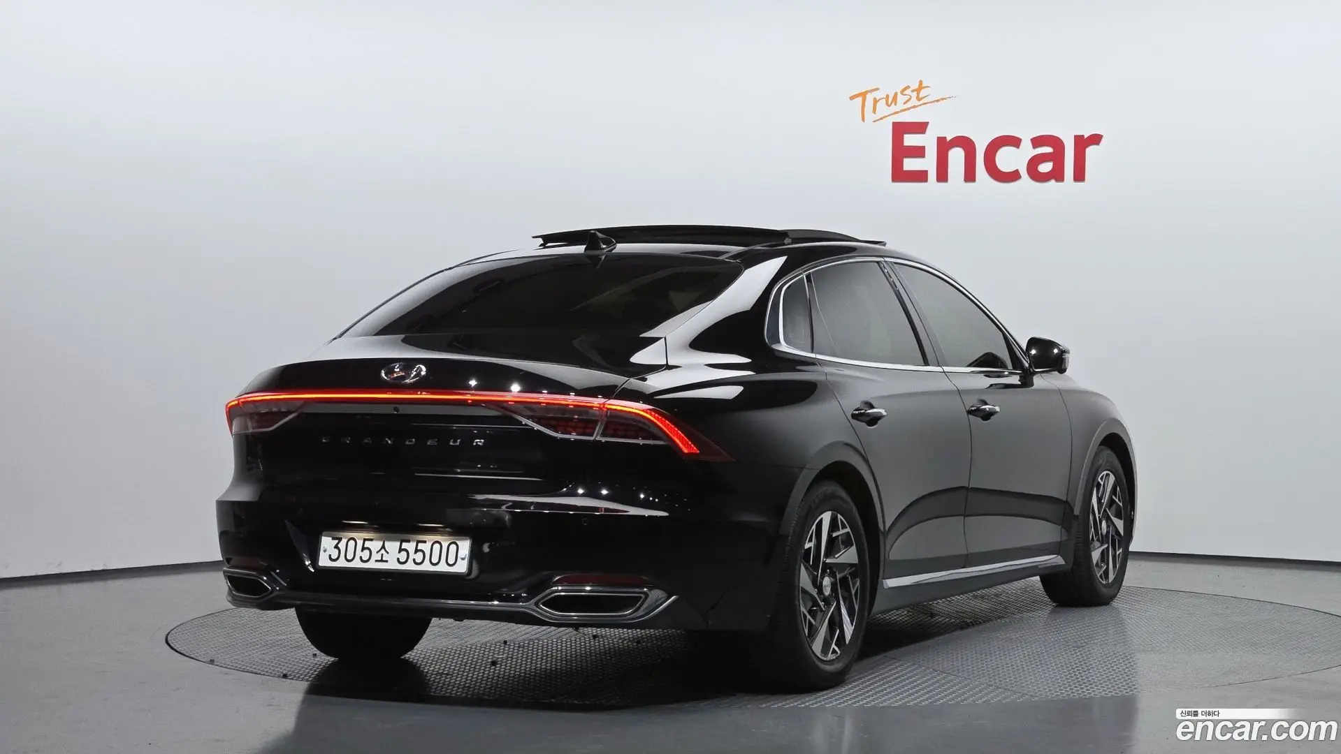 Main__Slider__Photo:Grandeur Hyundai 2020.0-1