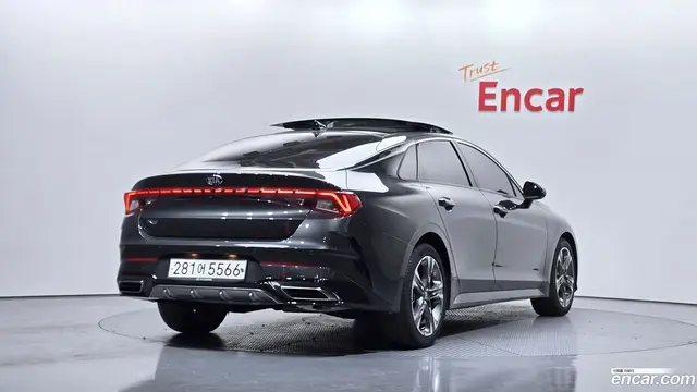 Main__Slider__Photo:K5 Kia 2021.1-1