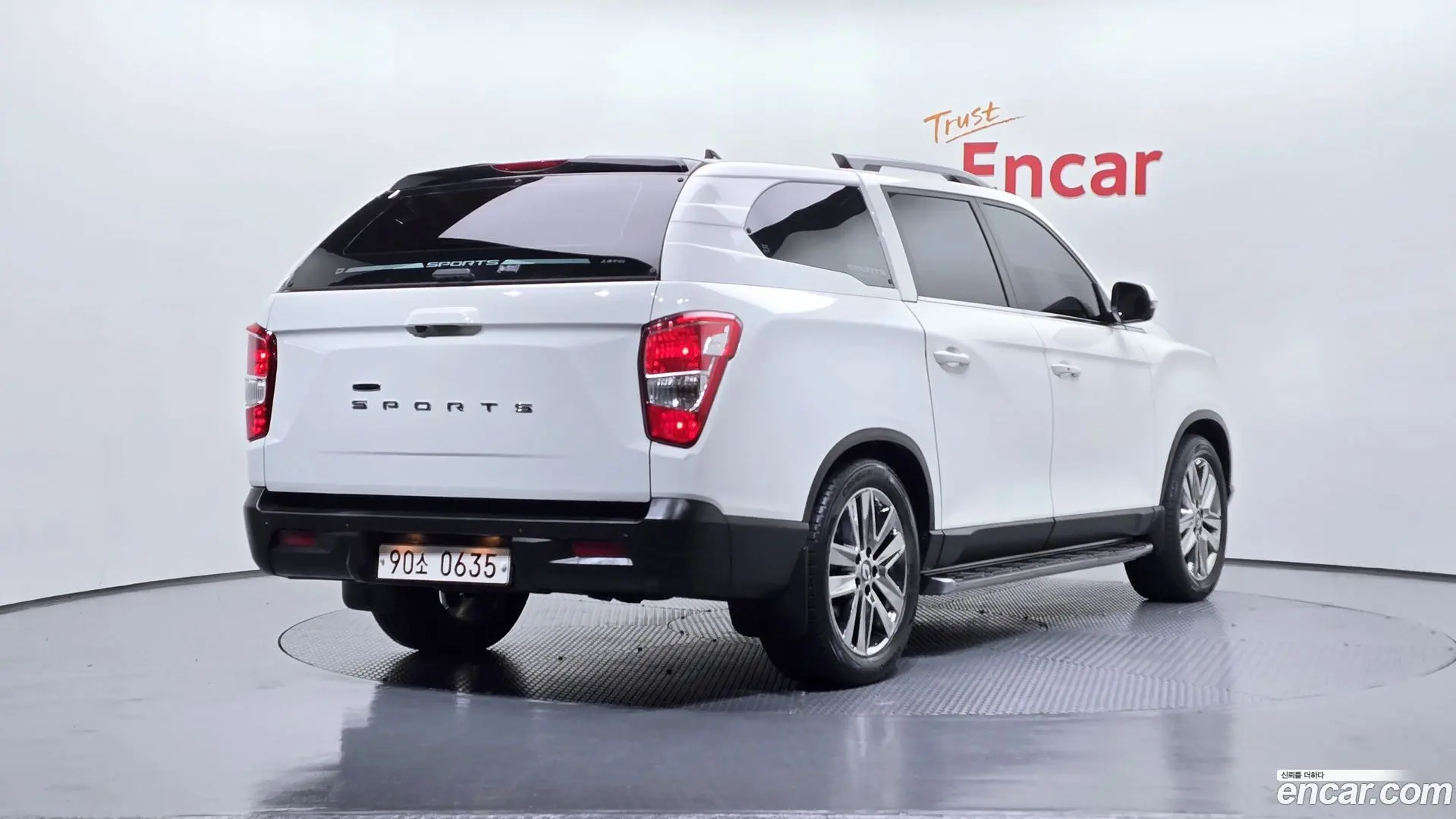 Main__Slider__Photo:Rexton KG Mobility 2019.9-1