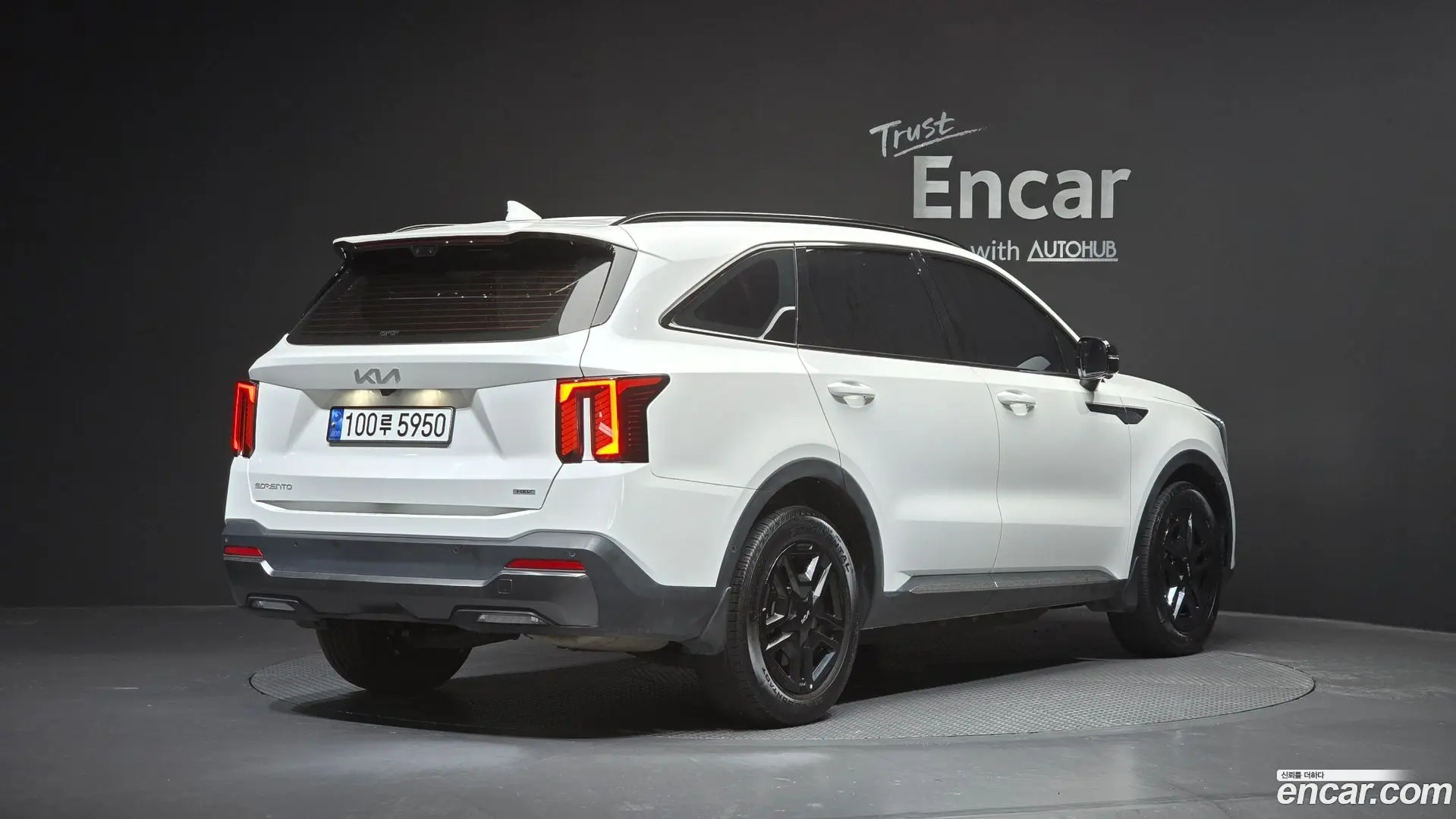 Main__Slider__Photo:Sorento Kia 2023.9-1