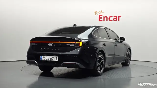 Main__Slider__Photo:Sonata Hyundai 2024.6-1