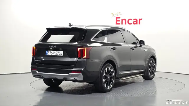 Main__Slider__Photo:Sorento Kia 2023.9-1