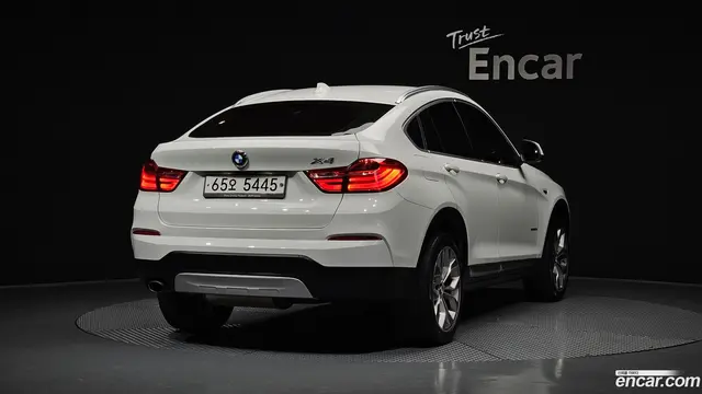 Main__Slider__Photo:X4 BMW 2017.0-1