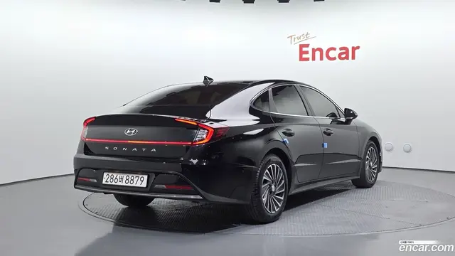 Main__Slider__Photo:Sonata Hyundai 2022.2-1