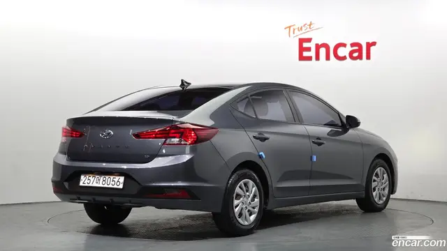 Main__Slider__Photo:AVANTE Hyundai 2019.8-1