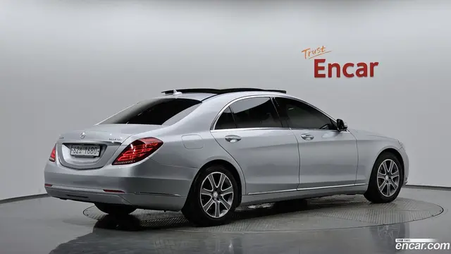 Main__Slider__Photo:S-Class Mercedes-Benz 2015.2-1