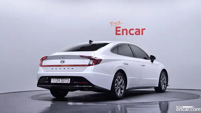 Main__Slider__Photo:Sonata Hyundai 2022.3-1