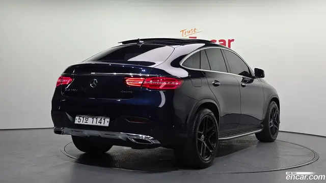 Main__Slider__Photo:GLE-Class Mercedes-Benz 2018.2-1
