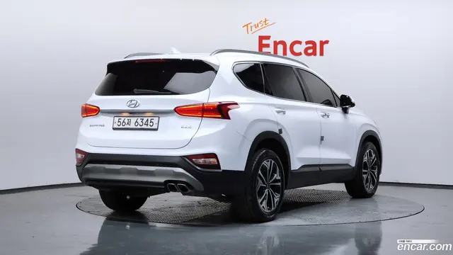 Main__Slider__Photo:Santafe Hyundai 2018.6-1