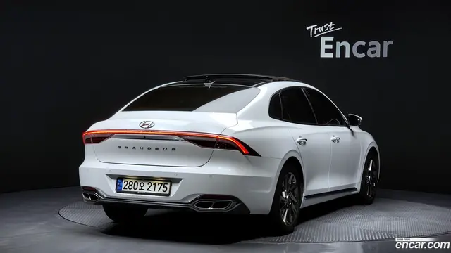 Main__Slider__Photo:Grandeur Hyundai 2020.5-1