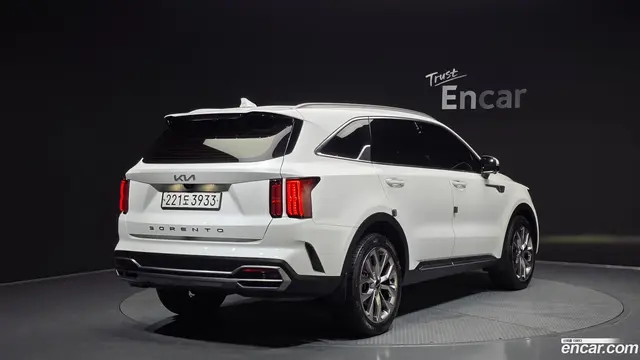 Main__Slider__Photo:Sorento Kia 2021.9-1