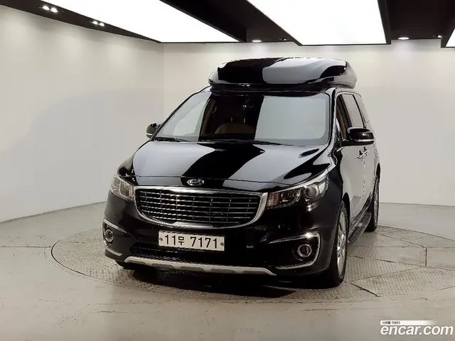 Main__Slider__Photo:Canival Kia 2015.6-1