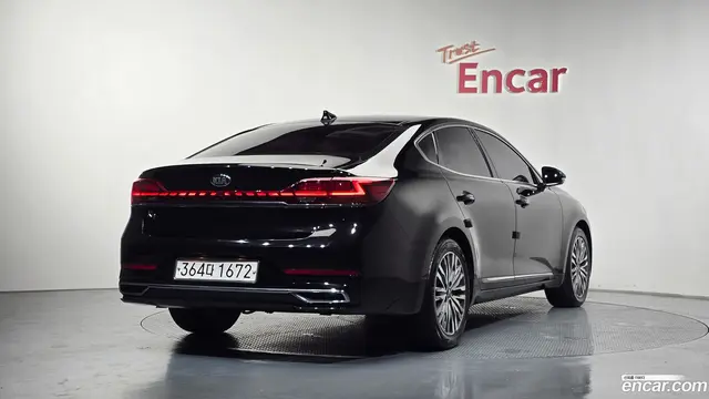Main__Slider__Photo:K7 Kia 2019.8-1