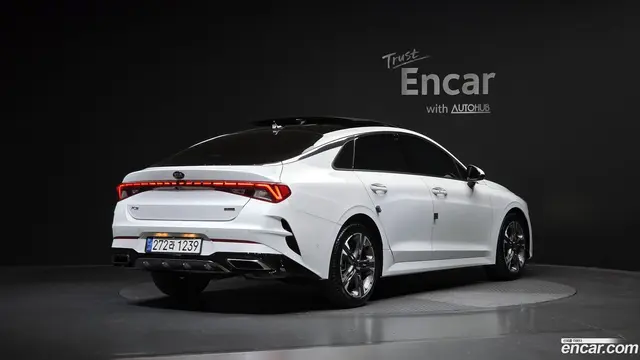 Main__Slider__Photo:K5 Kia 2021.3-1