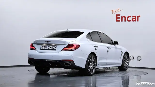 Main__Slider__Photo:G70 Genesis 2018.6-1