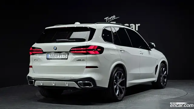 Main__Slider__Photo:X5 BMW 2025.8-1