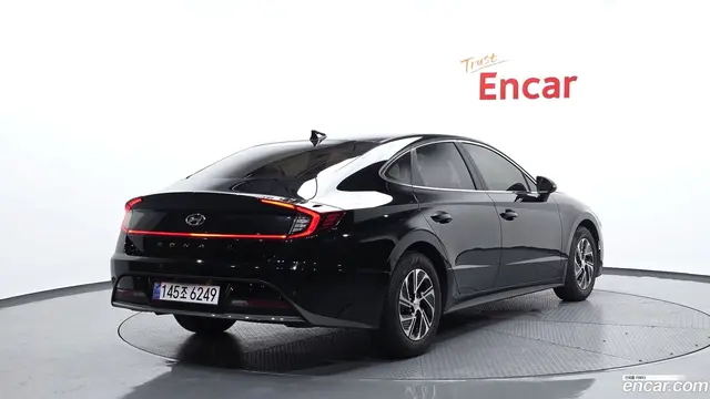 Main__Slider__Photo:Sonata Hyundai 2021.9-1