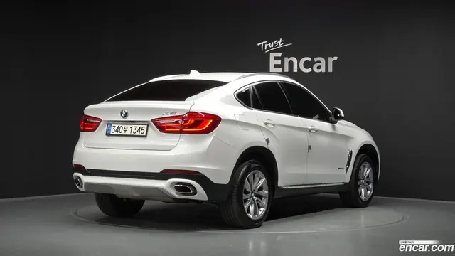Main__Slider__Photo:X6 BMW 2017.5-1
