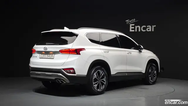 Main__Slider__Photo:Santafe Hyundai 2019.4-1