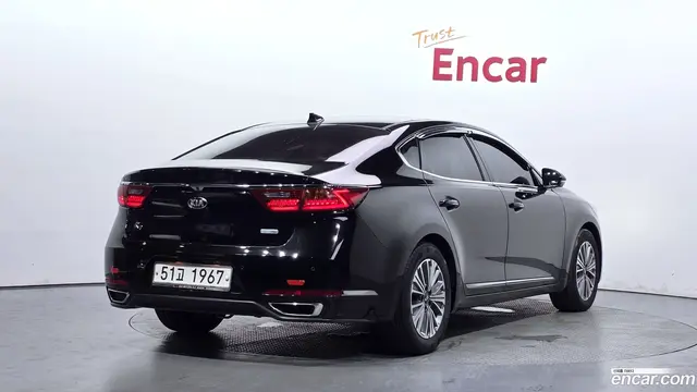 Main__Slider__Photo:K7 Kia 2018.8-1