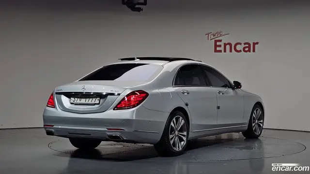 Main__Slider__Photo:S-Class Mercedes-Benz 2014.9-1