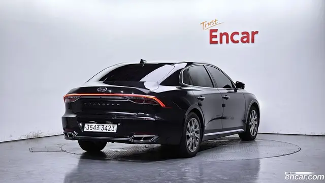 Main__Slider__Photo:Grandeur Hyundai 2019.11-1