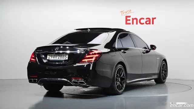 Main__Slider__Photo:S-Class Mercedes-Benz 2016.2-1