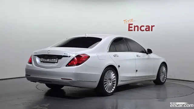 Main__Slider__Photo:S-Class Mercedes-Benz 2014.0-1