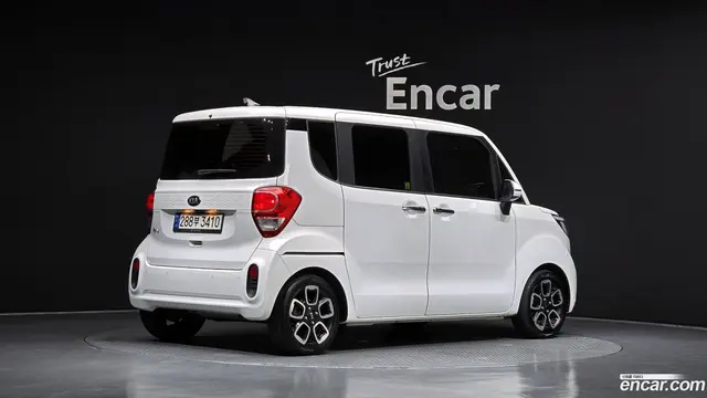Main__Slider__Photo:RAY Kia 2021.4-1